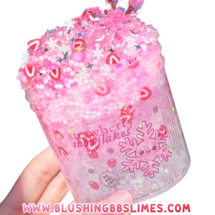 Strawberry Snowflake Crisp